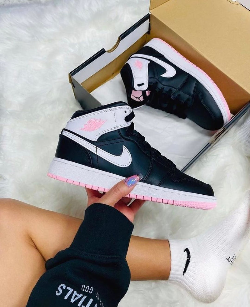 Nike Air Jordan 1 Mid Arctic Pink Black