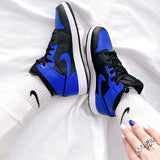 Nike Air Jordan 1 Mid Hyper Royal Blue