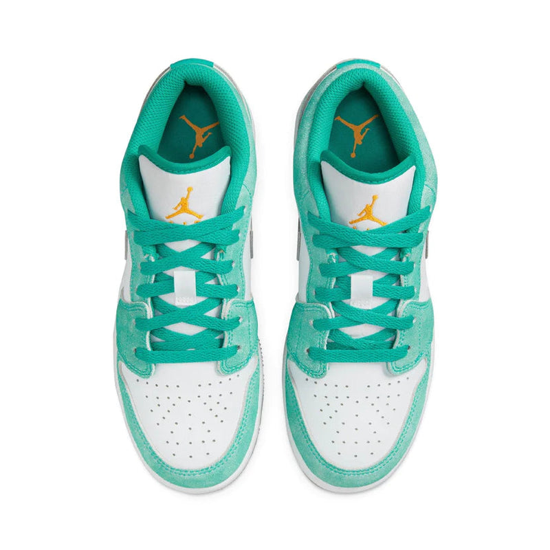 Nike Air Jordan 1 Low SE New Emerald