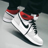 Nike Air Jordan 1 Retro High Light Smoke Grey