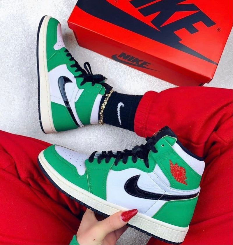 Nike Air Jordan 1 Retro High Lucky Green