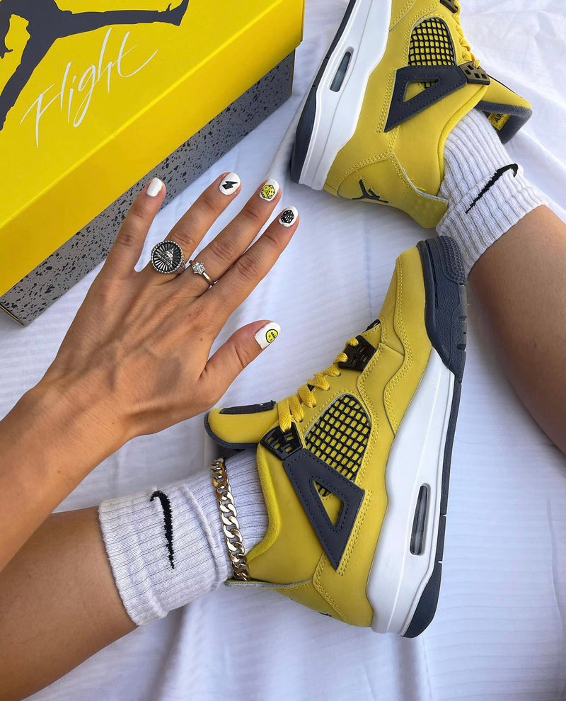 Nike Air Jordan 4 Retro Lightning