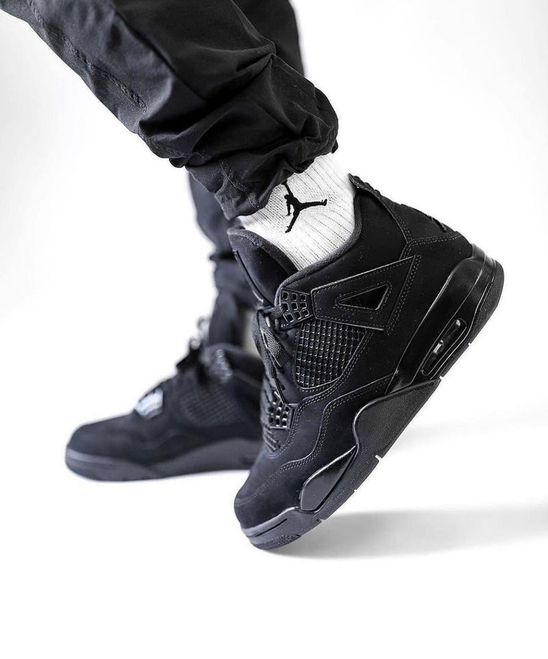 Nike Air Jordan 4 Retro Black Cat