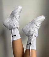 Nike Air Jordan 1 Mid Triple White