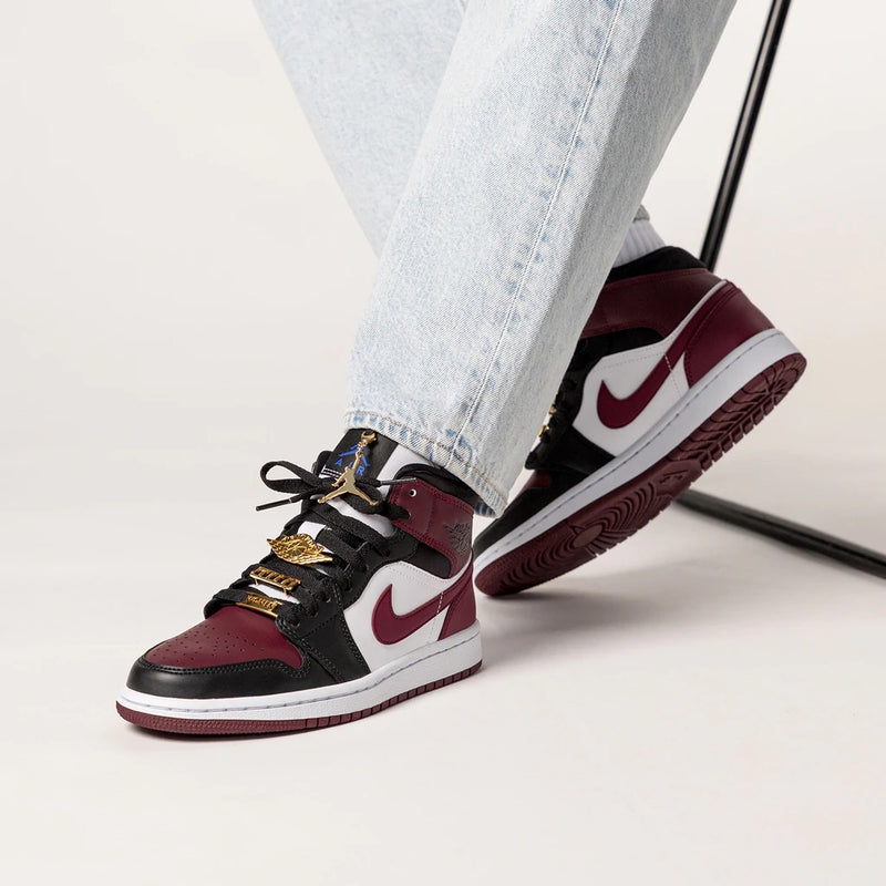 Nike Air Jordan 1 Mid SE Black Dark Beetroot (W)