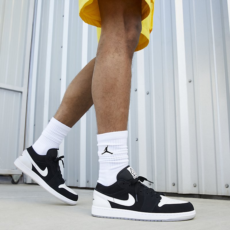 Nike Air Jordan 1 Low Diamond Shorts