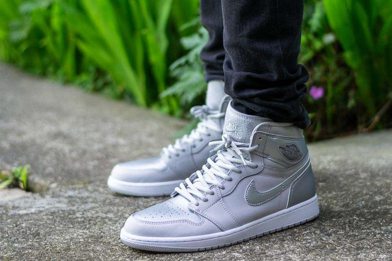 Nike Air Jordan 1 Retro High CO Japan Neutral Grey